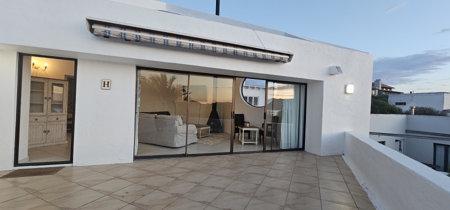 To Let 3 Bedroom Property for Rent in Middedorp Western Cape